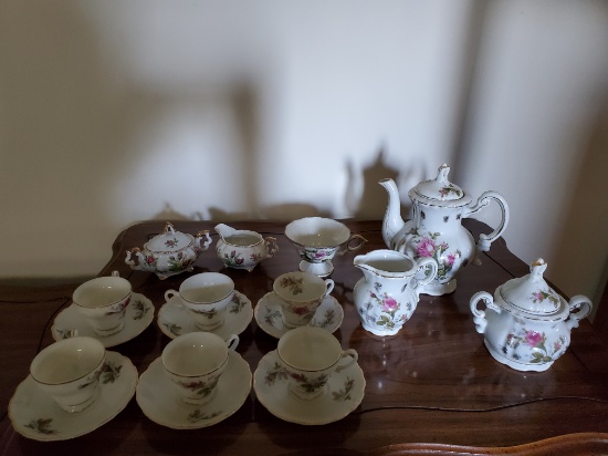 Porcelin Tea Set