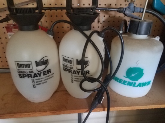 lot of 3 sprayers