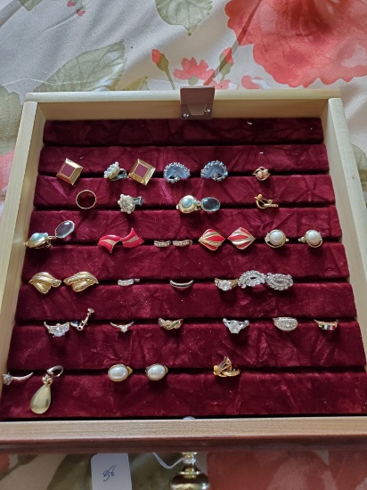 Jewelry Lot 1