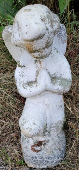 Small Concrete Angel