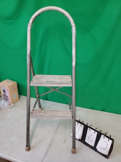 2 step- step stool