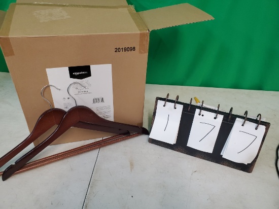 30 pack of wood clothes hangers NEW