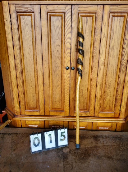 42 inch walking stick