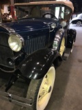 1929 Ford 2 Door