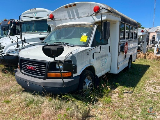 2003 GMC Savana Bus, VIN # 1GDHG31U231122158