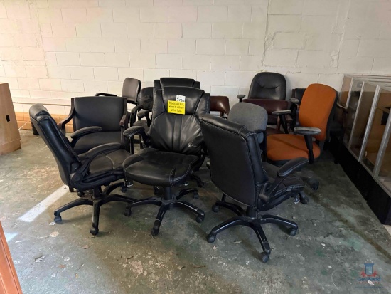 LOT CONSISTING OF OFFICE CHAIRS