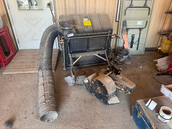 BAGGER ATTACHMENT FOR SCAG MOWER