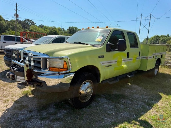 2000 Ford F-550 Service Truck, VIN # 1FDAW57F8YEA88395