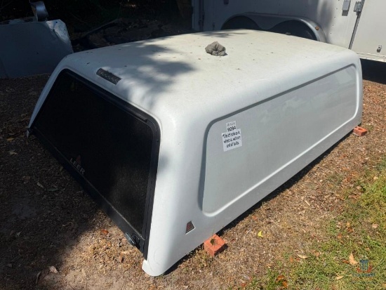 Leer 100r 8fsd Camper Shell; Ser#2466201