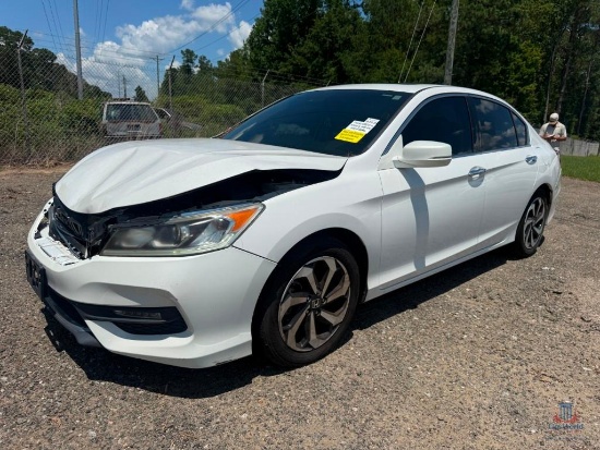 2016 Honda Accord Passenger Car, VIN # 1HGCR3F05GA031892