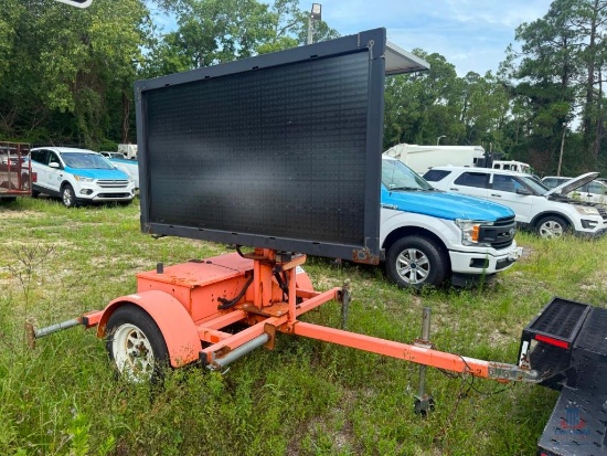 WANCO ARROW BOARD TRAILER, SN-5F1125101XF1000493*NO TITLE,INVOICE ONLY*