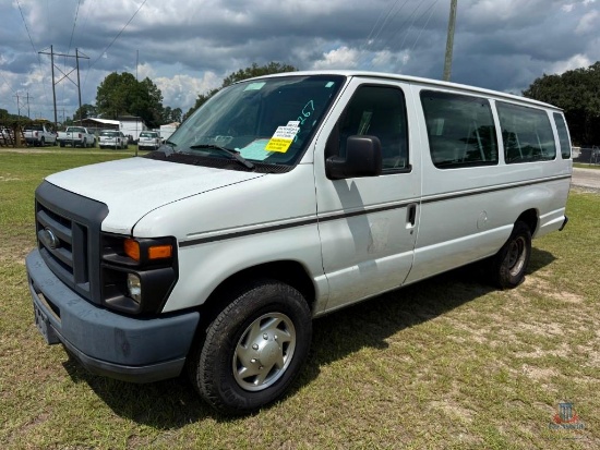 2013 Ford Econoline Wagon Van, VIN # 1FBSS3BL3DDA56349