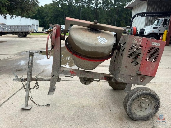 MULTI-QUIP MC-94 PULL BEHIND CEMENT MIXER; SN-AG752670