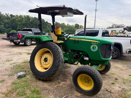 John Deere 5045d Tractor; Sn-1py5045dacb008260