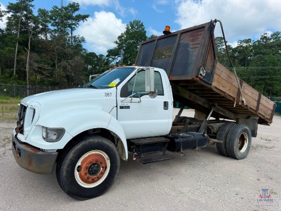 2004 Ford F-650 Truck, VIN # 3FRXF65T34V684514