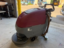 MINUTE MAN E17BDQP FLOOR SCRUBBER; SER#14080001