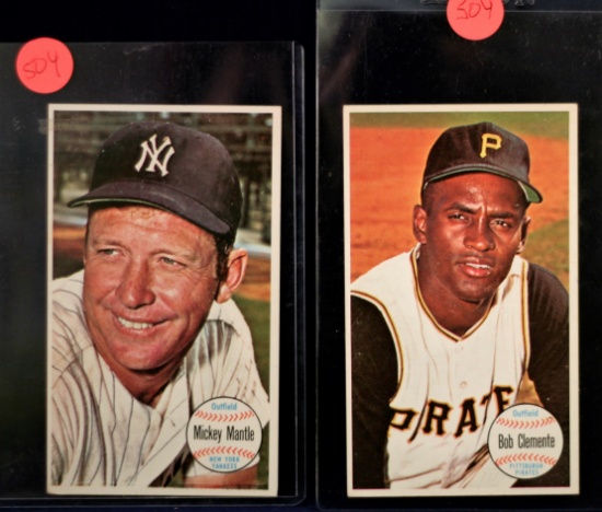 1964 Topps Giant Mickey Mantle & Roberto Clemente