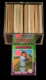 George Brett lot of (75+) cards including 1975 Topps Rookie card!