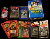 Mixed sport lot w/Dan Marino Legends of FB factory set; 1991-92 Score Hockey Wax box; 1999 Bowman Be