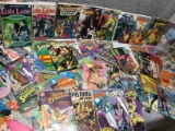 Batman - Large Lot of mixed DC titles w/KEYS!  Roughly 125 comics in lot!