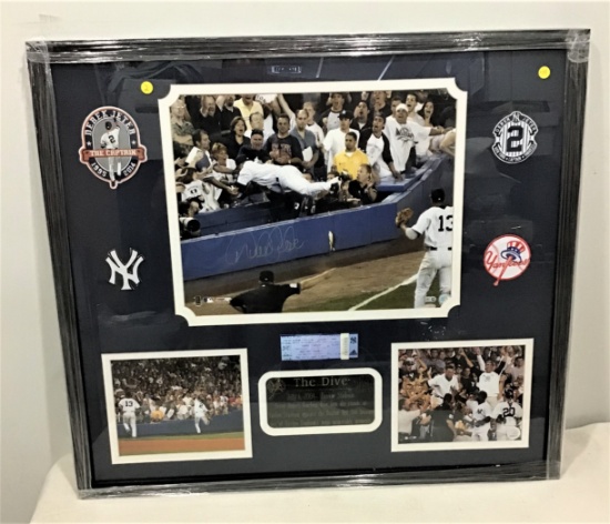 Derek Jeter "The Dive" beautiful signed 12x24 photograph professionally framed!