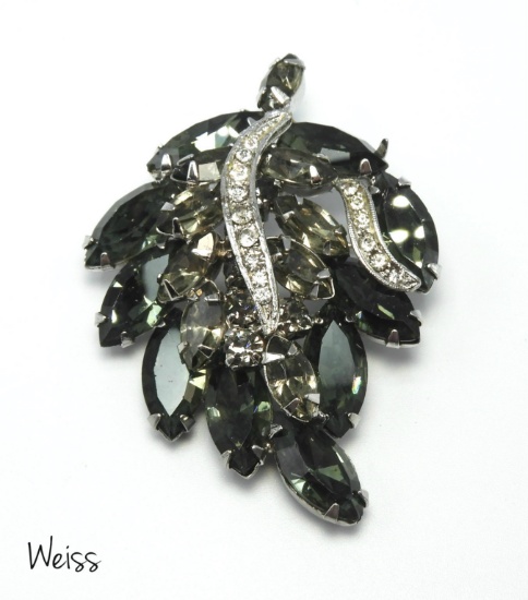 Vintage Weiss Black Diamond Leaf Brooch