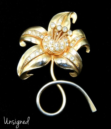 Vintage Gilded Pot Metal Floral Brooch