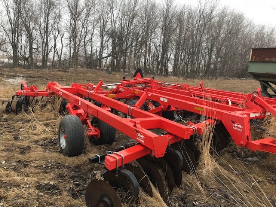 2014 Krause Kuhn Disk, 8200, 25? w/Harrow, Like New