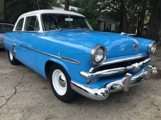 1953 Ford Customline Tudor