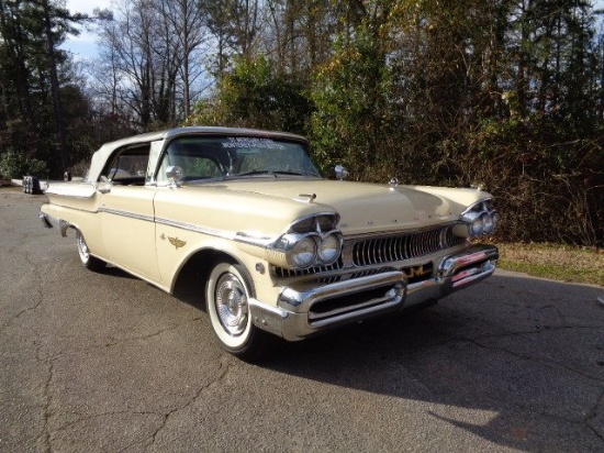 1957 Mercury Montclair