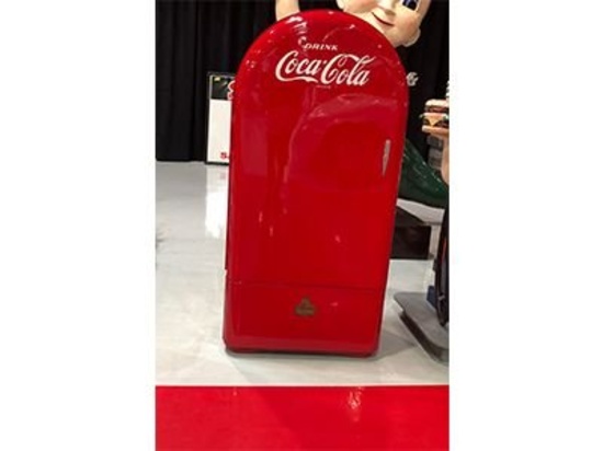 1940s Coca Cola Refrigerator