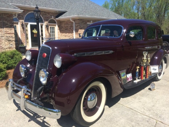 1936 Studebaker Dictator