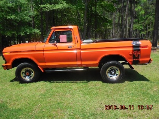 1975 Ford F100 Short Bed