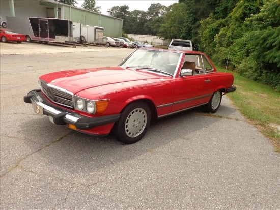 1988 Mercedes Benz SL560