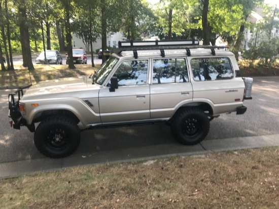 1989 Toyota Land Cruiser FJ 62 Overland