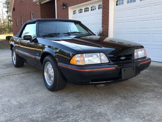 1988 Ford Mustang LX