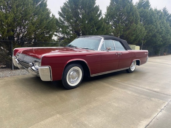 1961 Lincoln Continental