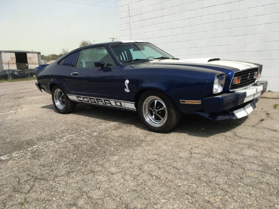 1976 Ford Mustang