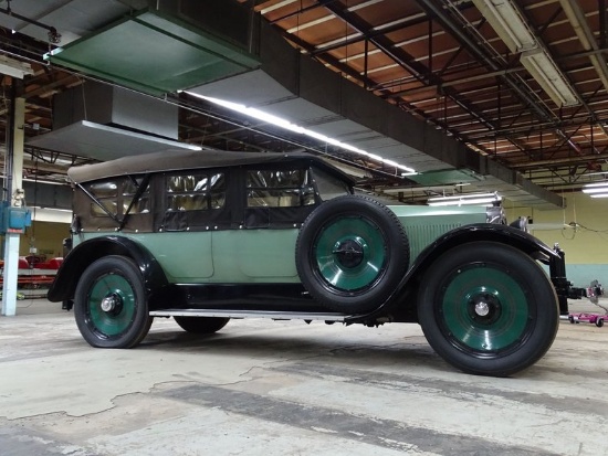 1920 Winton Sedan