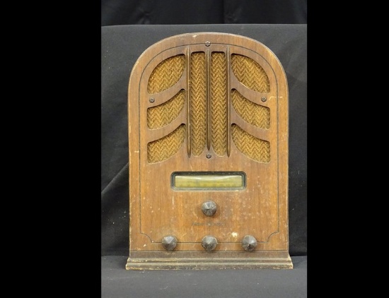 General Electric Antique Wooden Radio