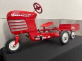 1950's Murray Tractor with Trailer