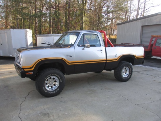 1977 Dodge Power Wagon