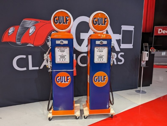 Set of 2 Gulf Gas Pumps