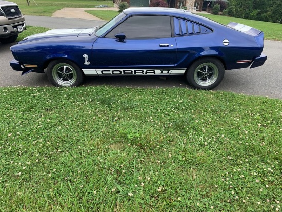 1976 Ford Mustang Cobra