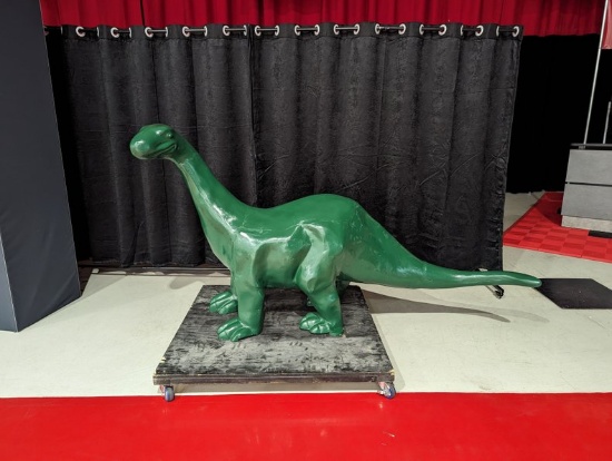 Sinclair Dino Statue