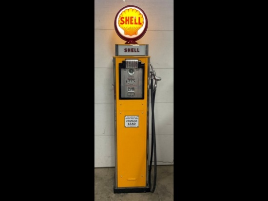 1930s Gilbarco Model 86 Shell Gas Pump with Globe