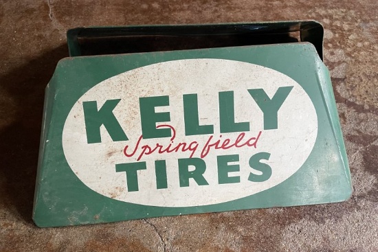 Kelly Tires Display