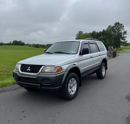 2002 Mitsubishi Montero Sport