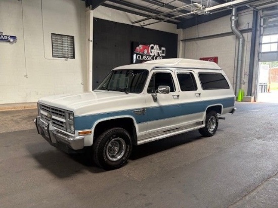 1986 Chevrolet Suburban Custom Deluxe