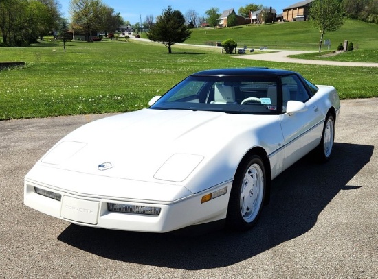 1988 Chevrolet Corvette 35th Anniversary Coupe